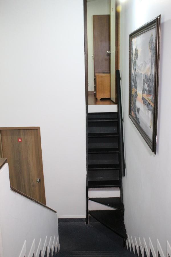 Hospedaje Sary House Bogota Ngoại thất bức ảnh